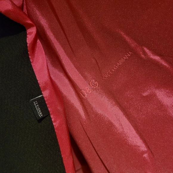 Dolce & Gabbana skirtsuit - Picture 6 of 14